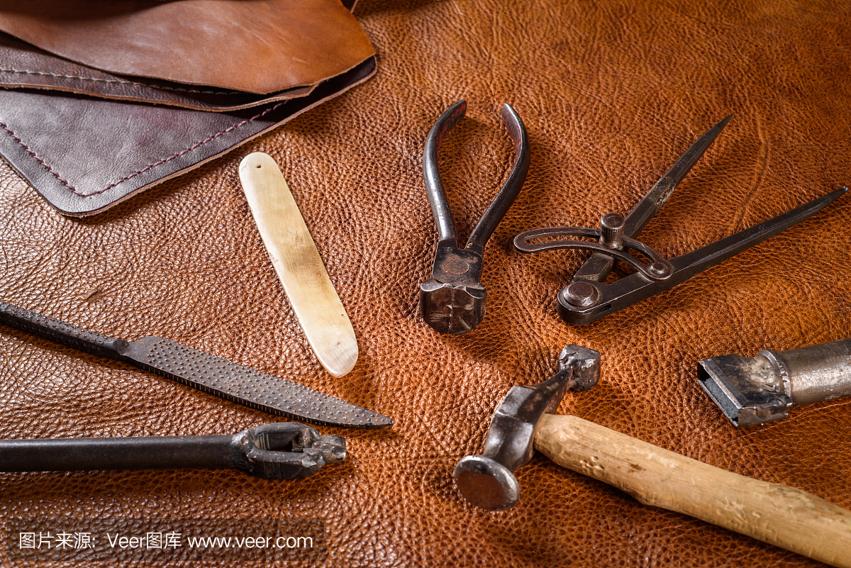 皮革制品制造的旧工具